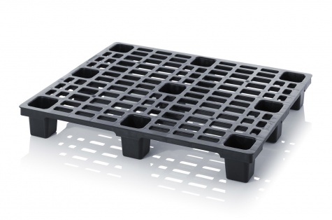 ESD lightweight pallet without retaining edge
